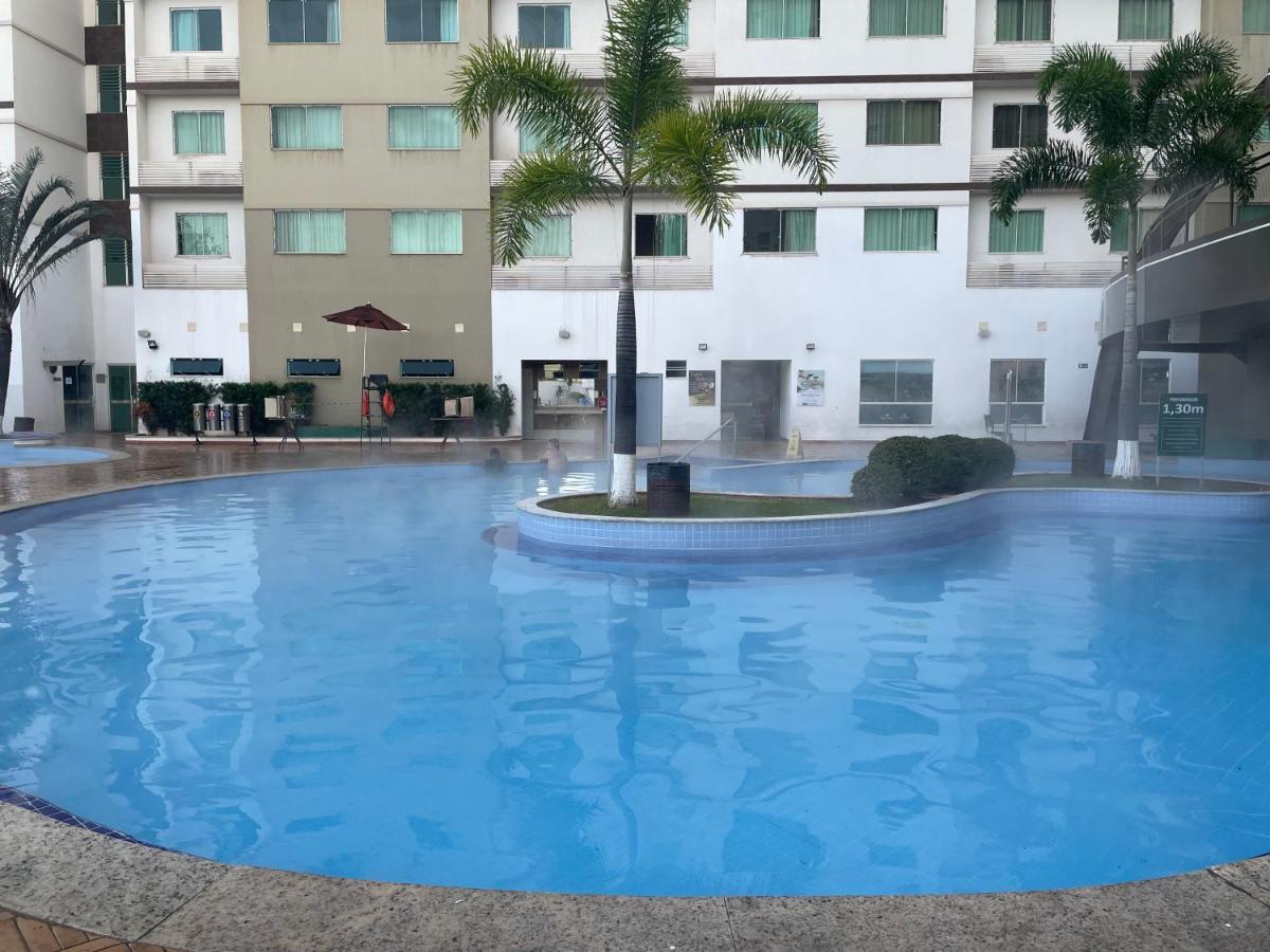 Apartamento Riviera Park Caldas Novas Exterior photo